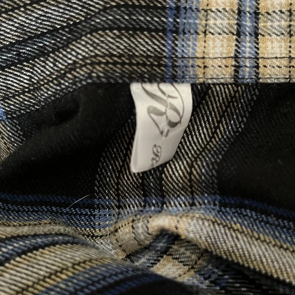 Flannel - Picture 2 of 3